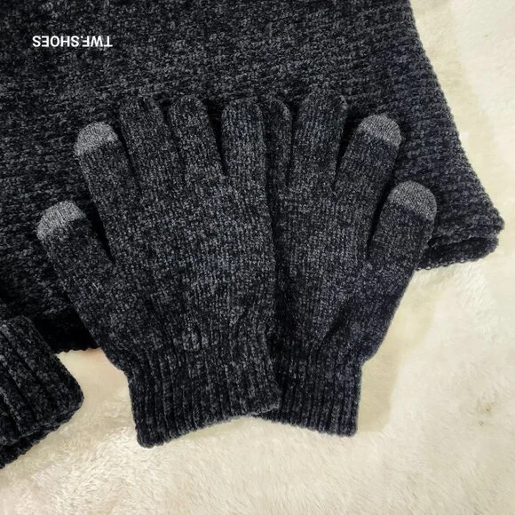 Demonia Official Limited Promotional Hat Gloves Extra Long Scarf Gift Set - Picture 3 of 6